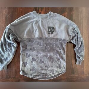Disney | Walt‎ Disney World | Spirit Jersey | Fuzzy | Velour | Size X-Small
